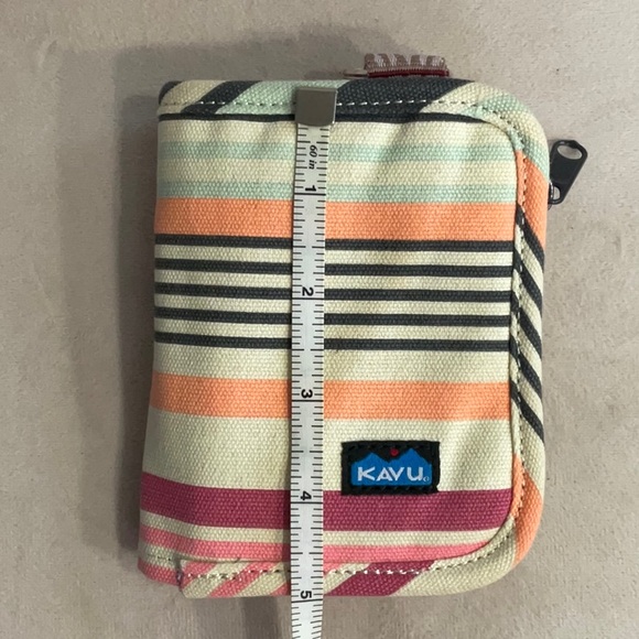 Kavu Striped Colorful Rope Bag with Wallet - Picture 11 of 11